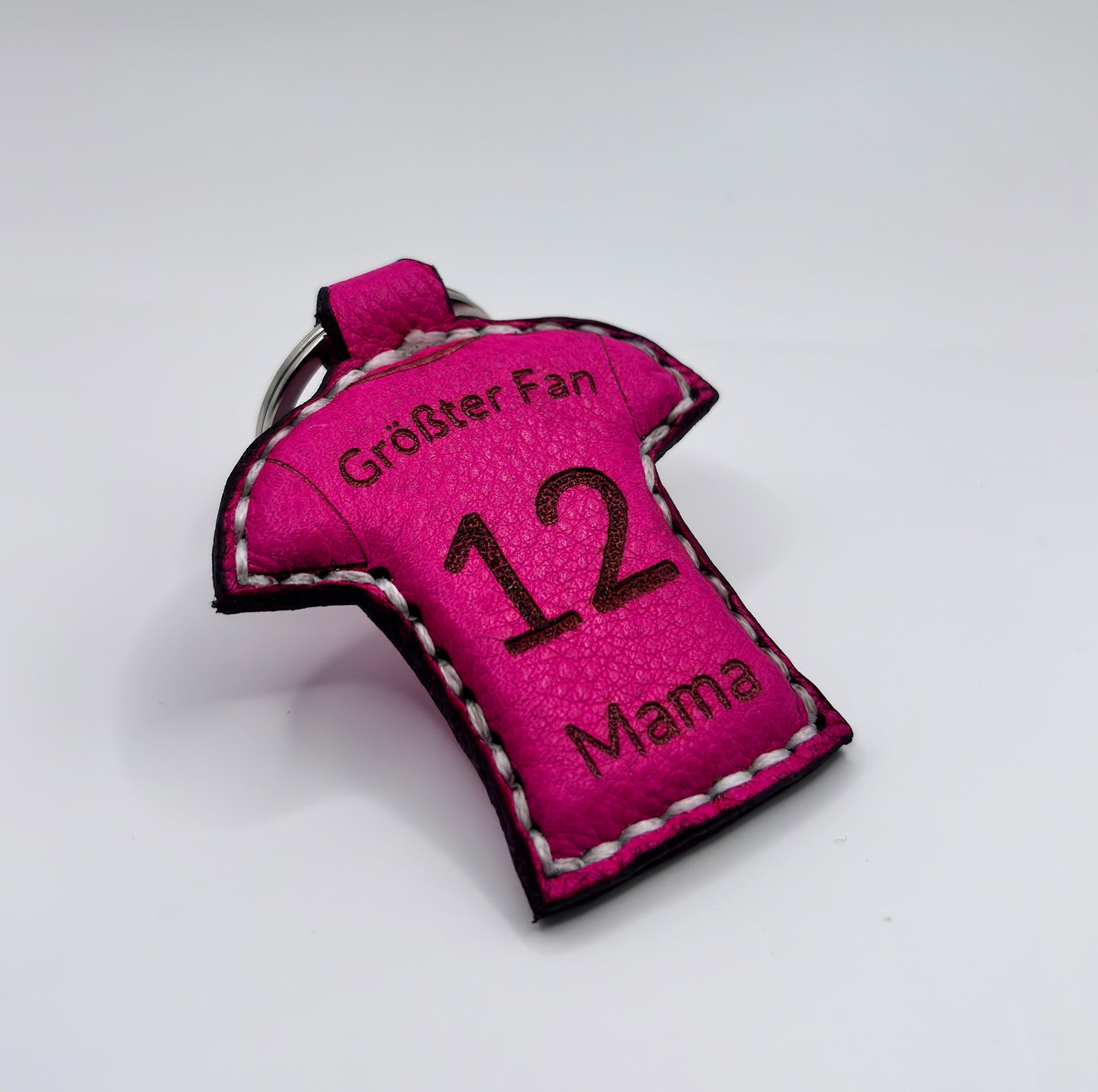 Digitale QR Code Visitenkarte + NFC-Schlüsselanhänger "Trikot pink"