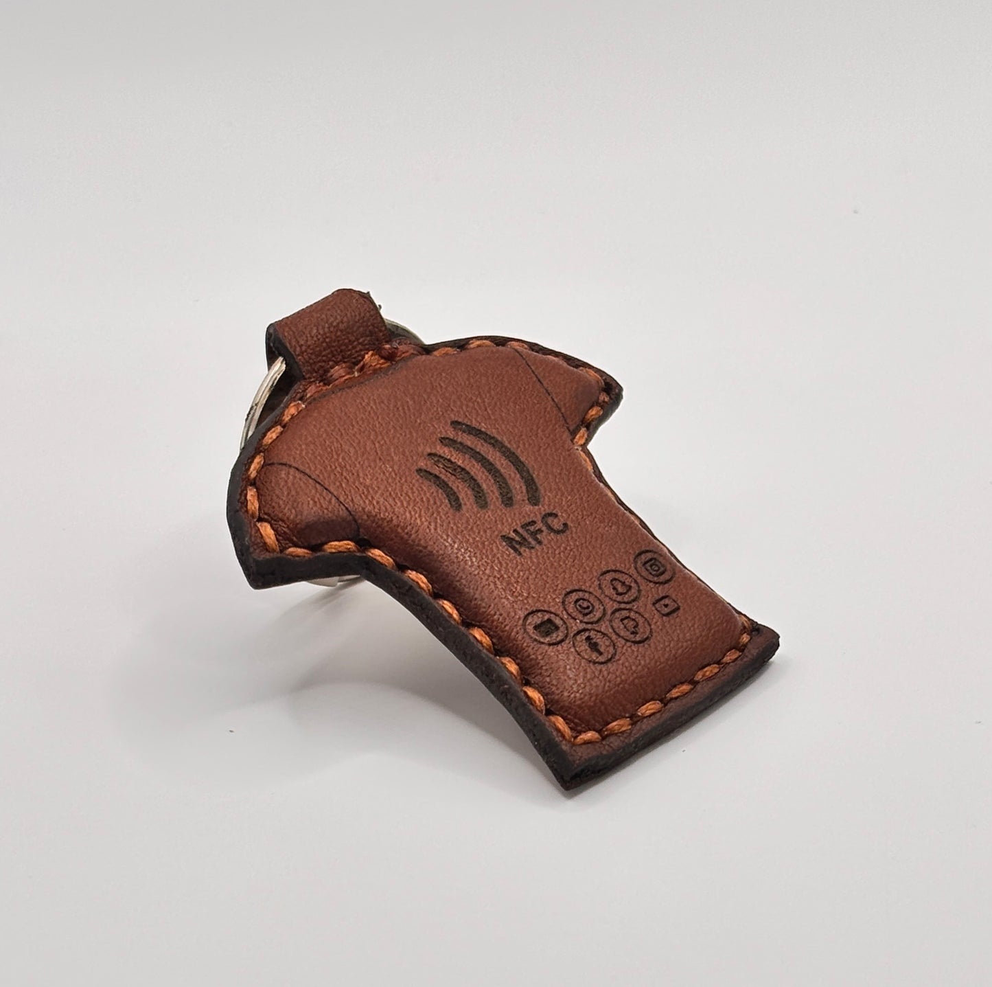 Digitale QR Code Visitenkarte + NFC-Schlüsselanhänger "Trikot braun"